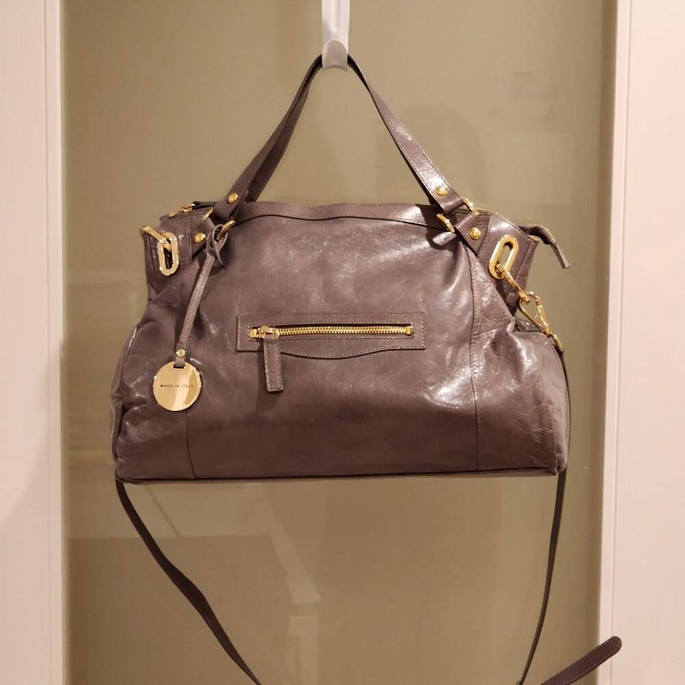 Brand New!! BEVINI: Italian Light Weight Dove Gray Leather bag - Picture 9 of 16